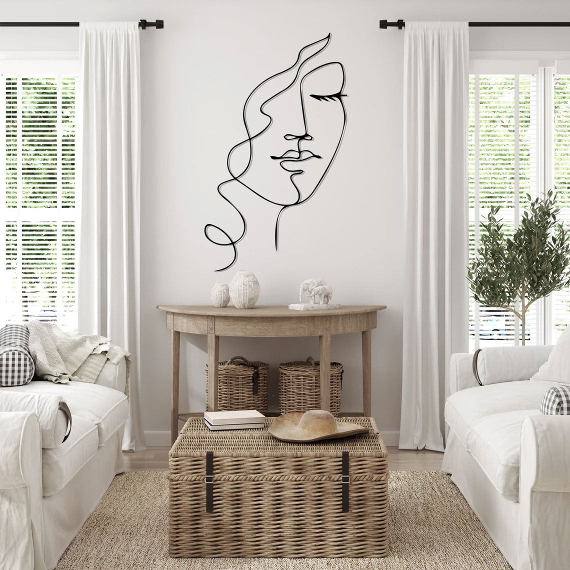 Décoration Murale en Métal - Femme aux cheveux bouclés