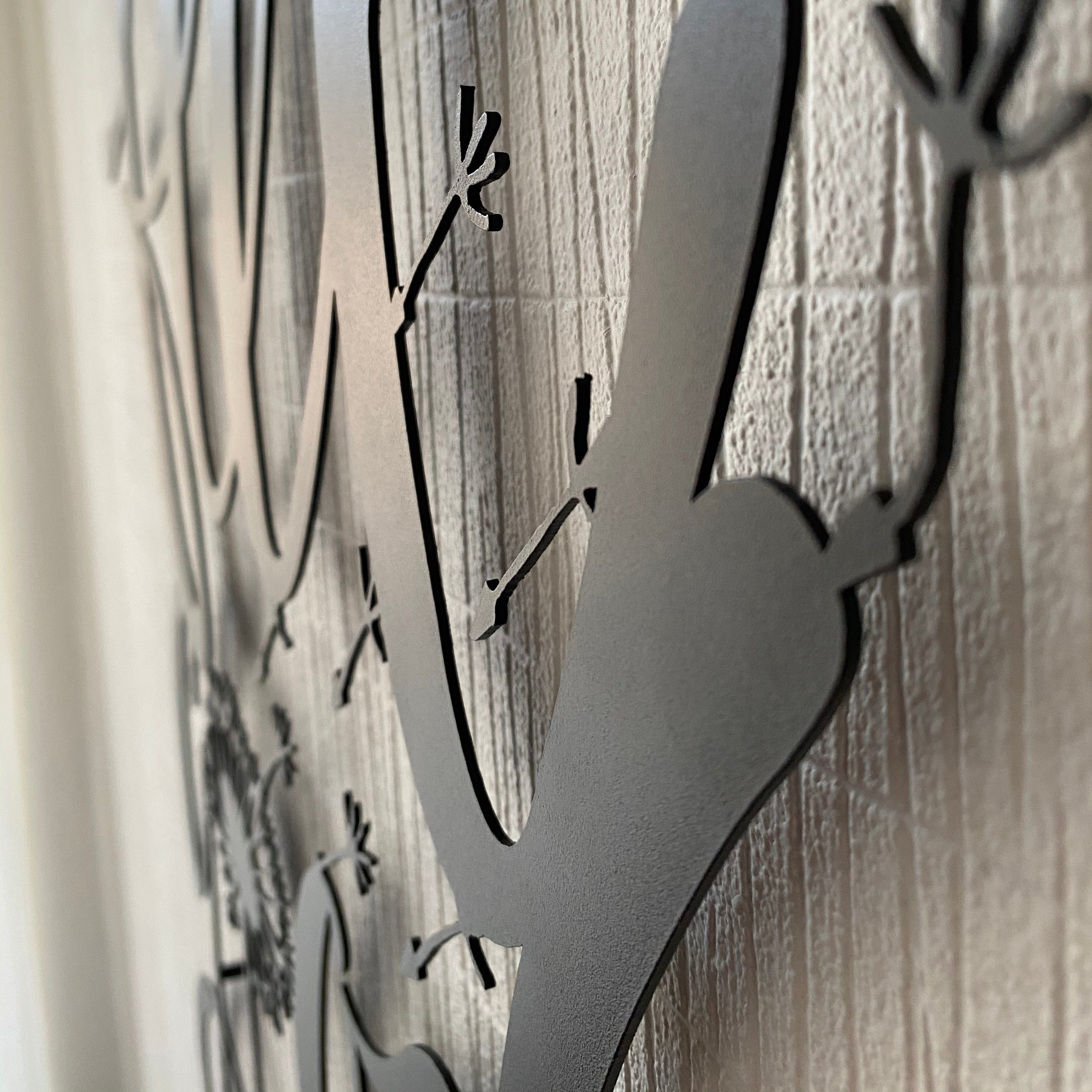 Wanddekoration aus Metall - Feel Good